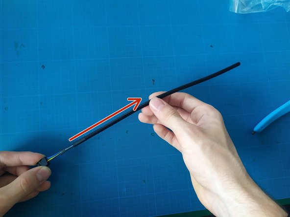 6- Montage PC Infinity, Ajout du bouton et de la LED (suite): étape 17, image 1 de 2