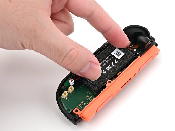 Joy-Con 2 (Right) Battery Replacement, Install the battery: crwdns2935265:017crwdnd2935265:03crwdnd2935265:03crwdne2935265:0