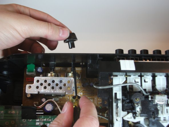 Sony CFS-204 Radio Cassette-Corder Volume Knob Replacement, Volume or Tone Knob: crwdns2935265:07crwdnd2935265:02crwdnd2935265:02crwdne2935265:0