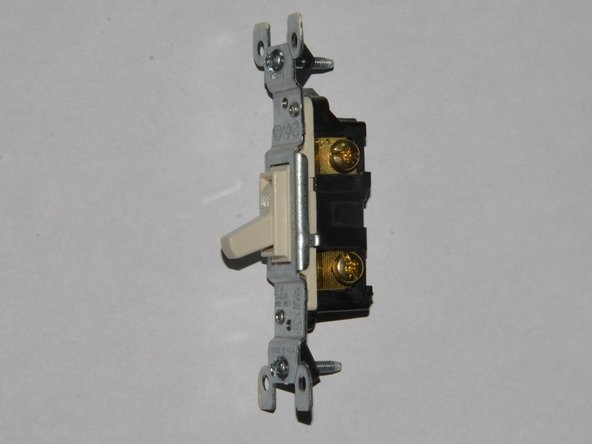 Light Switch Replacement, Compare the switches: crwdns2935265:05crwdnd2935265:03crwdnd2935265:03crwdne2935265:0