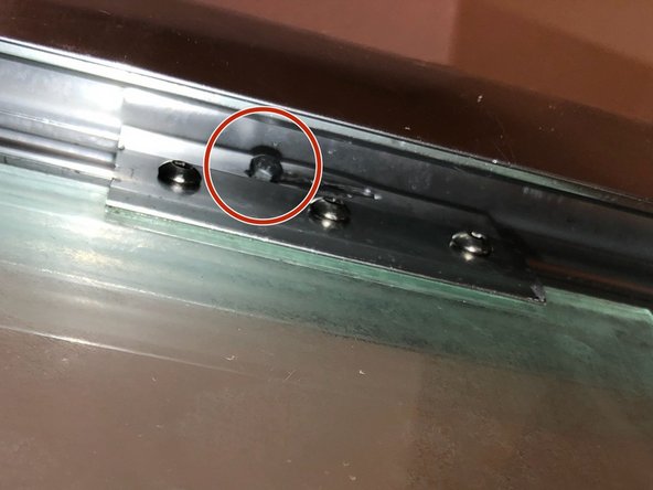 Shower Door Wheels Replacement: passo 7, immagine 2 di 2