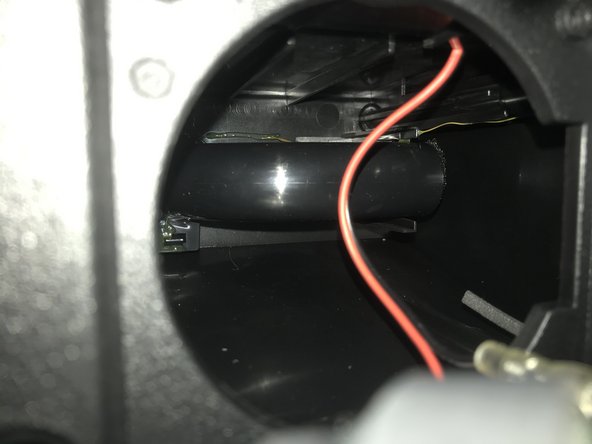 iHome iBT25 Motherboard Replacement: crwdns2935265:08crwdnd2935265:03crwdnd2935265:03crwdne2935265:0