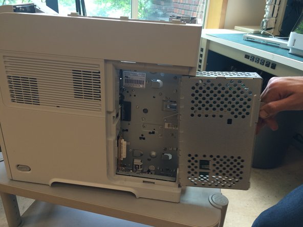 LaserJet P4014DN Printer Swing Plate Fuser Drive (Swing Plate Assembly) Replacement: crwdns2935265:014crwdnd2935265:02crwdnd2935265:03crwdne2935265:0