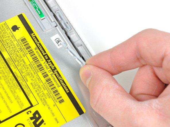 MacBook Core Duo Upper Case Clips Replacement, Upper Case Clips: crwdns2935265:013crwdnd2935265:03crwdnd2935265:03crwdne2935265:0