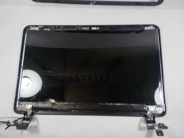 HP 15-g071nr Screen Replacement: crwdns2935265:015crwdnd2935265:03crwdnd2935265:03crwdne2935265:0