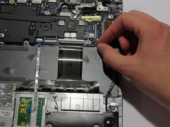 Samsung Chromebook Series 3 Speaker Replacement, Speaker: crwdns2935265:08crwdnd2935265:02crwdnd2935265:03crwdne2935265:0