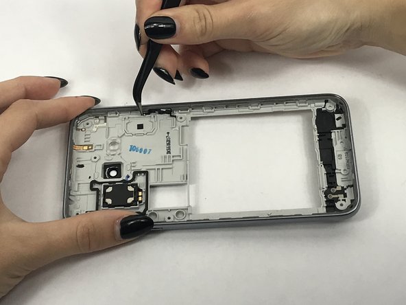 Samsung Galaxy J3V Power Button Replacement: crwdns2935265:05crwdnd2935265:02crwdnd2935265:03crwdne2935265:0