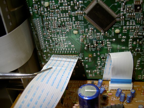 Panasonic SA-PM17 CD Tray Cover Replacement: crwdns2935265:011crwdnd2935265:02crwdnd2935265:03crwdne2935265:0