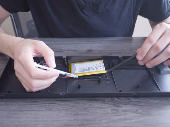 Keychron K10 Max Wireless Battery Replacement, Battery: crwdns2935265:07crwdnd2935265:02crwdnd2935265:03crwdne2935265:0