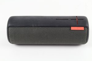 Ue boom store speaker battery life