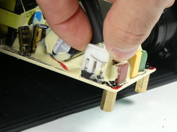 Definitive Technology W7 Power Supply Replacement: crwdns2935265:06crwdnd2935265:02crwdnd2935265:03crwdne2935265:0