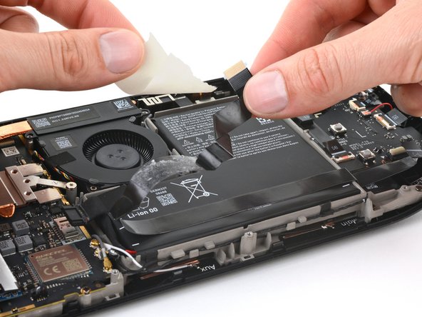 Steam Deck OLED Battery Replacement, Remove the interconnect cable: crwdns2935265:014crwdnd2935265:03crwdnd2935265:03crwdne2935265:0
