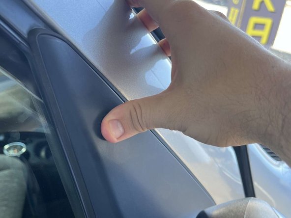 2006 Toyota Tundra Side Mirror Replacement: crwdns2935265:05crwdnd2935265:02crwdnd2935265:03crwdne2935265:0