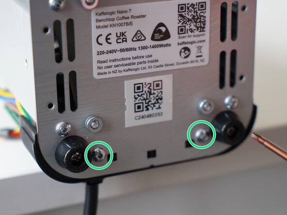 Private Kaffelogic Nano 7/LINK (D-P Serial) Mainboard Replacement, Remove the cable carrier: step 9, image 1 of 3