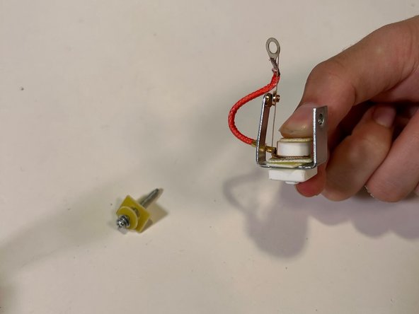 Chef’s Counter Rice Cooker RC-3 Disassembly: crwdns2935265:013crwdnd2935265:03crwdnd2935265:03crwdne2935265:0