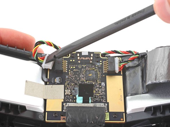 HTC Vive XR Elite Battery Cradle Board Replacement, Disconnect the batteries: crwdns2935265:015crwdnd2935265:02crwdnd2935265:03crwdne2935265:0