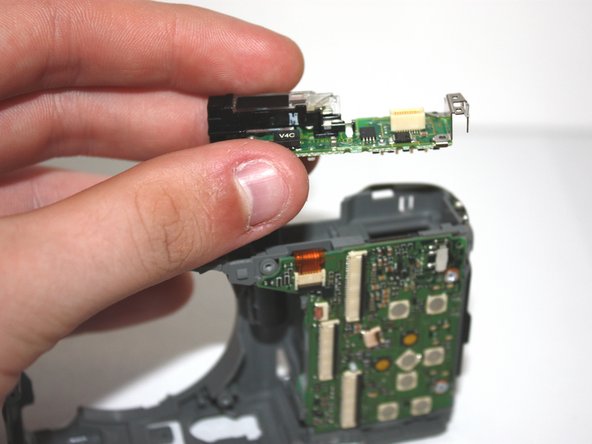 Panasonic Lumix DMC-ZS6 Flash Assembly Replacement: crwdns2935265:013crwdnd2935265:02crwdnd2935265:02crwdne2935265:0