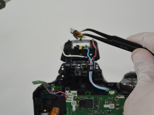 Fujifilm FinePix S8630 Flashbulb Replacement: crwdns2935265:010crwdnd2935265:03crwdnd2935265:03crwdne2935265:0