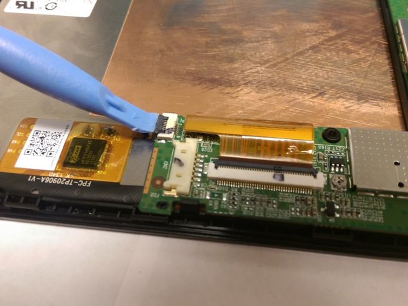 Toshiba Excite 7 Rear Facing Camera Replacement, Unplugging Data Cable: crwdns2935265:07crwdnd2935265:02crwdnd2935265:03crwdne2935265:0