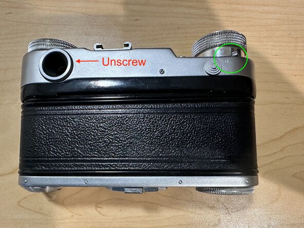 Cleaning & lubricating a GOMZ Leningrad, Preparation for top cover removal: crwdns2935265:01crwdnd2935265:03crwdnd2935265:03crwdne2935265:0