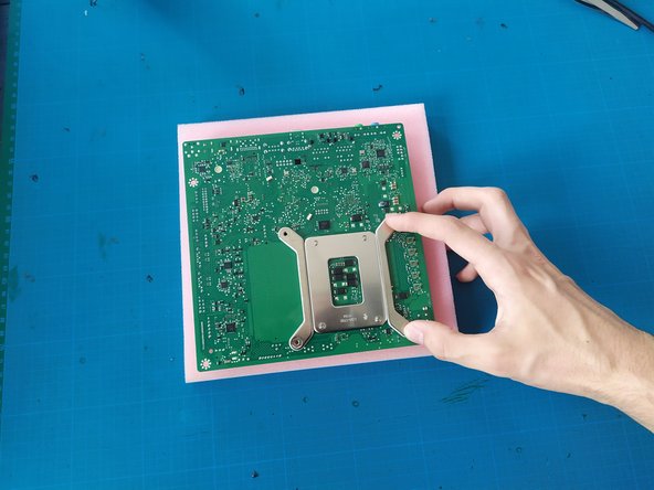 6- Montage PC Infinity, Installation du CPU et du dissipateur: étape 10, image 2 de 3