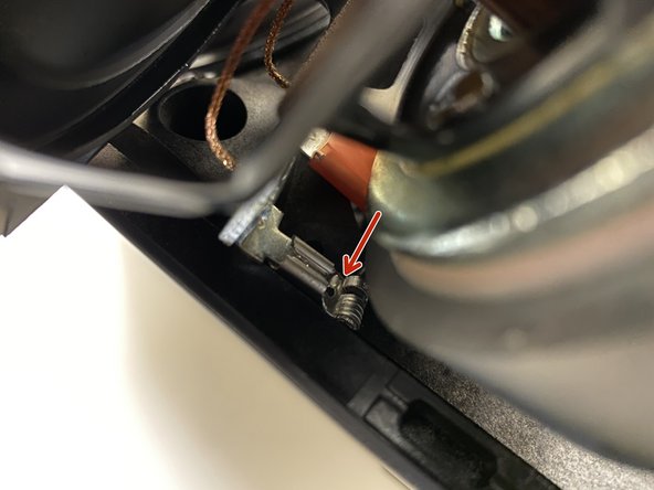 Sonos Five Midwoofer Replacement, Disconnecting The Driver: crwdns2935265:04crwdnd2935265:02crwdnd2935265:03crwdne2935265:0