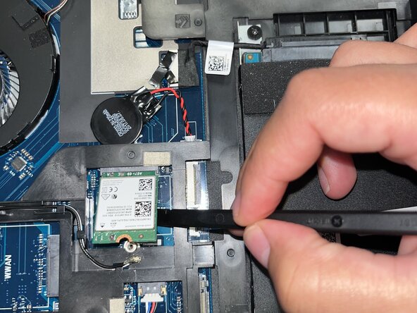 Dell Latitude 5580 Wi-Fi Card Replacement: step 4, image 2 of 2