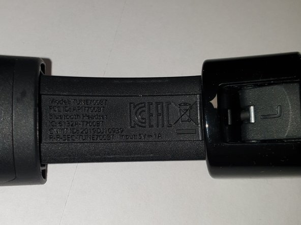JBL Tune 700BT Teardown, Model Number: crwdns2935265:01crwdnd2935265:01crwdnd2935265:01crwdne2935265:0