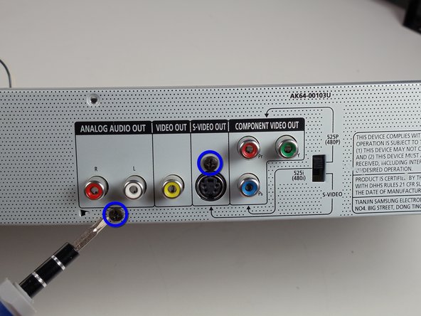 Samsung DVD-P230 LCD Screen Replacement, Motherboard: crwdns2935265:011crwdnd2935265:02crwdnd2935265:02crwdne2935265:0