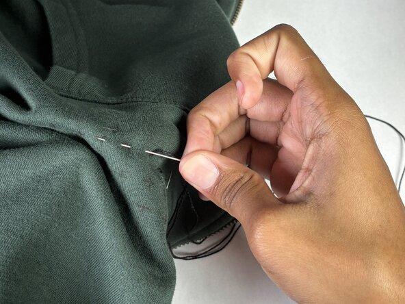 How to Mend a Tear Using Sashiko Stitching: étape 12, image 2 de 3