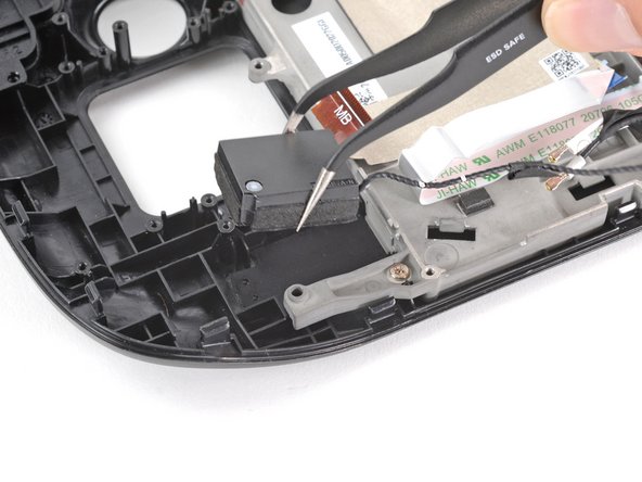 Steam Deck Front Shell Replacement: crwdns2935265:069crwdnd2935265:02crwdnd2935265:02crwdne2935265:0