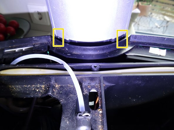 Jura Impressa S models dispensing head revision, Revision of the dispensing head: crwdns2935265:08crwdnd2935265:02crwdnd2935265:03crwdne2935265:0