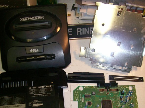 Sega Genesis II Teardown