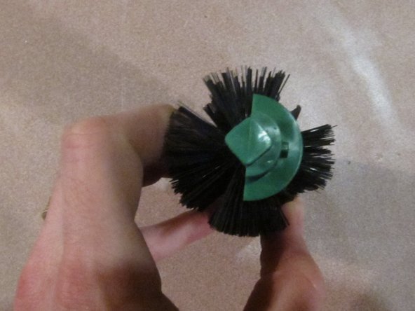 How to disassemble and clean your Roomba 560: шаг 20, изображение 3 из 3