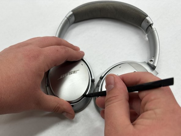 Bose QuietComfort 35 II (Model 789564‑0010) Audio Jack Replacement: crwdns2935265:06crwdnd2935265:02crwdnd2935265:02crwdne2935265:0