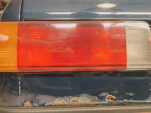 1975-1983 BMW 3 Series Taillight Disassembly: step 3, image 1 of 2