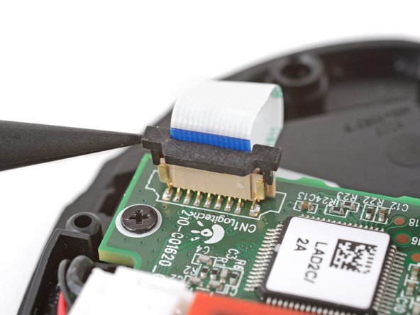 Logitech G502 Hero Mouse Cable Replacement: step 21, image 3 of 3