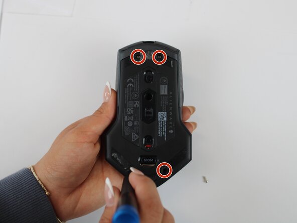 Alienware AW610M Side Button Replacement: step 3, image 2 of 3