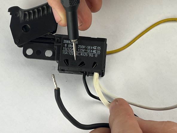 Milwaukee Sawzall 6520-21 Power Cord Replacement: crwdns2935265:04crwdnd2935265:02crwdnd2935265:03crwdne2935265:0