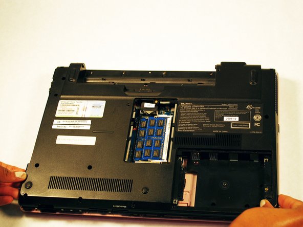 Sony Vaio VPCW21FX Keyboard Replacement: crwdns2935265:09crwdnd2935265:02crwdnd2935265:03crwdne2935265:0