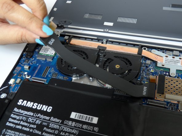 Samsung ATIV Book 9 Plus Heatsink Assembly Replacement, Internal Fans: step 3, image 3 of 3