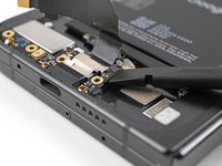 Google Pixel 9 Pro Fold Base Battery Replacement