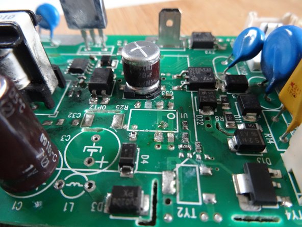 DeLonghi ECAM Series Leistungsplatine reparieren: crwdns2935265:08crwdnd2935265:02crwdnd2935265:02crwdne2935265:0