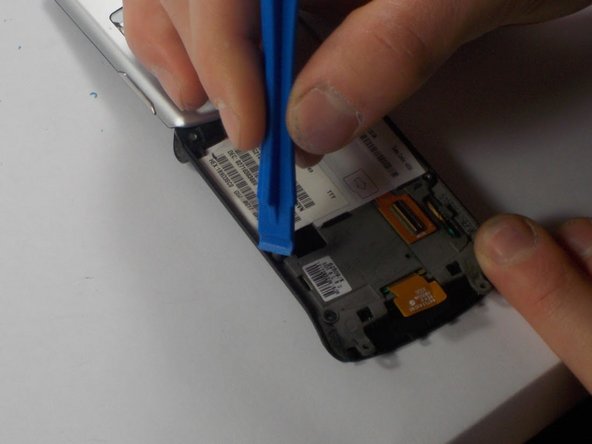 Motorola Razr V3m Keypad Cover Replacement: crwdns2935265:010crwdnd2935265:02crwdnd2935265:03crwdne2935265:0