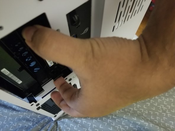 Lian Li PC-011 Hard Drive Replacement: crwdns2935265:06crwdnd2935265:02crwdnd2935265:02crwdne2935265:0