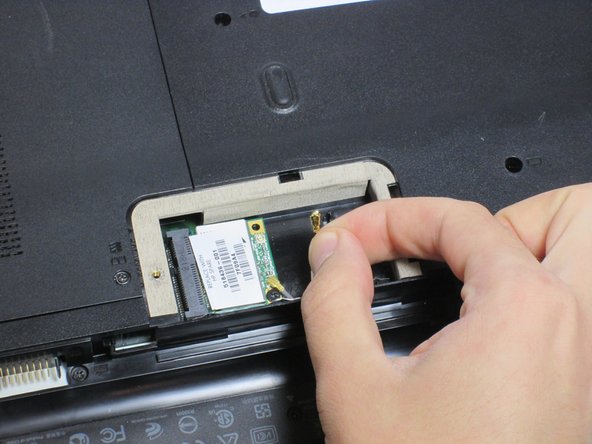 HP G71t-300 Wi-Fi Card Replacement: crwdns2935265:04crwdnd2935265:02crwdnd2935265:03crwdne2935265:0