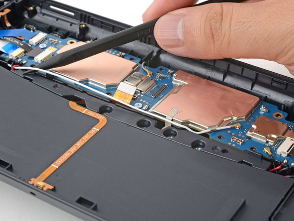 PlayStation Portal USB-C and Headphone Ports Replacement, Remove the port bracket: crwdns2935265:071crwdnd2935265:03crwdnd2935265:03crwdne2935265:0