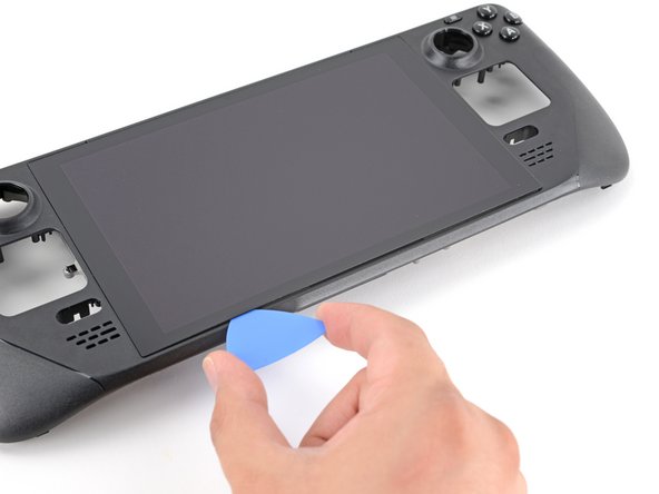Steam Deck Front Shell Replacement, Slice the bottom side adhesive: crwdns2935265:081crwdnd2935265:03crwdnd2935265:03crwdne2935265:0