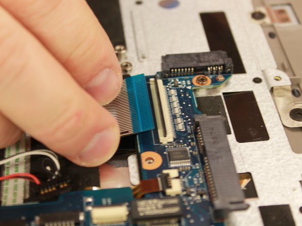 Toshiba Satellite P55t-A5116 Keyboard Replacement: crwdns2935265:017crwdnd2935265:03crwdnd2935265:03crwdne2935265:0