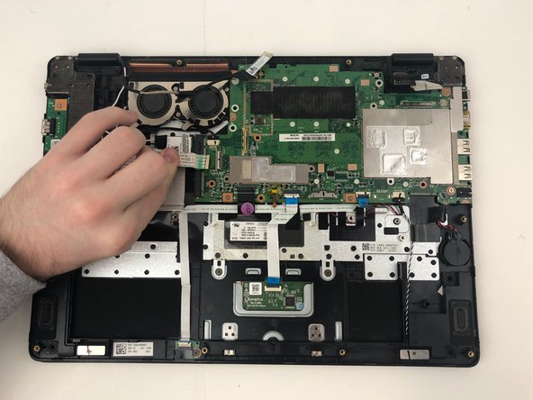 Acer Aspire R R5-471T-51UN Display Assembly Replacement: crwdns2935265:07crwdnd2935265:02crwdnd2935265:03crwdne2935265:0